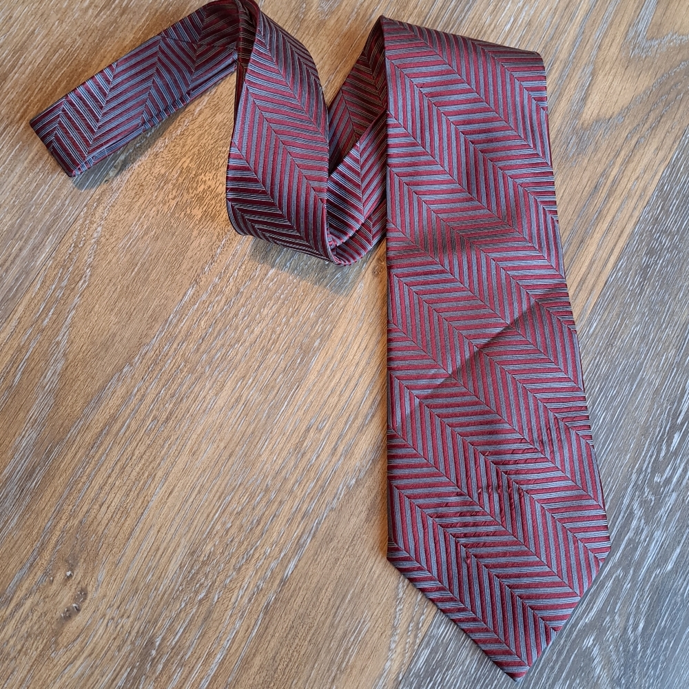 Zanzara Silk Tie